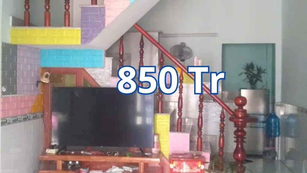 Nhà đẹp giá rẻ tại trung tâm Tân Phước Khánh - 850 Triệu / Căn